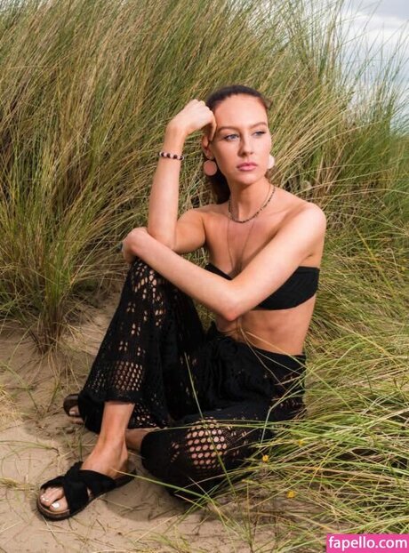 oliviarcox actriz xxx foto