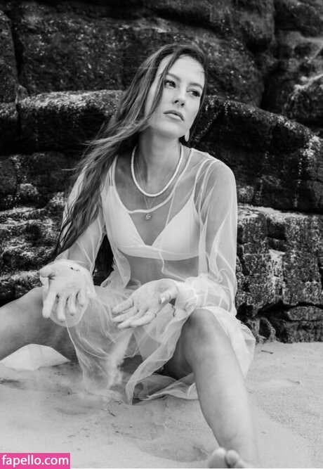 oliviarcox mejor modelo imágenes