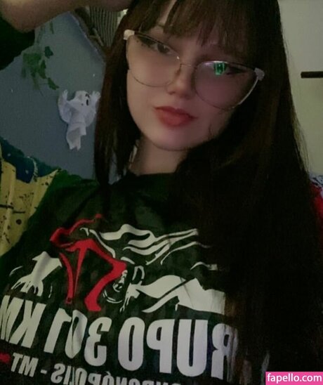 nameluaa buena estrella porno foto