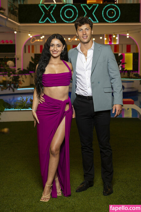 Leah Kateb estrella porno sexy imagen