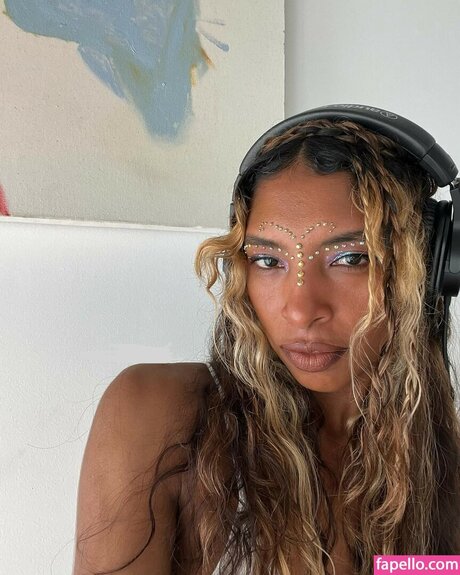 Spellling hermosa modelo foto