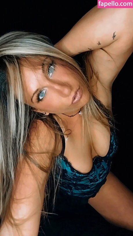 Zaleemae arte modelo galería