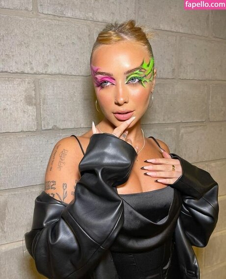 Tuli Acosta actriz desnuda fotos