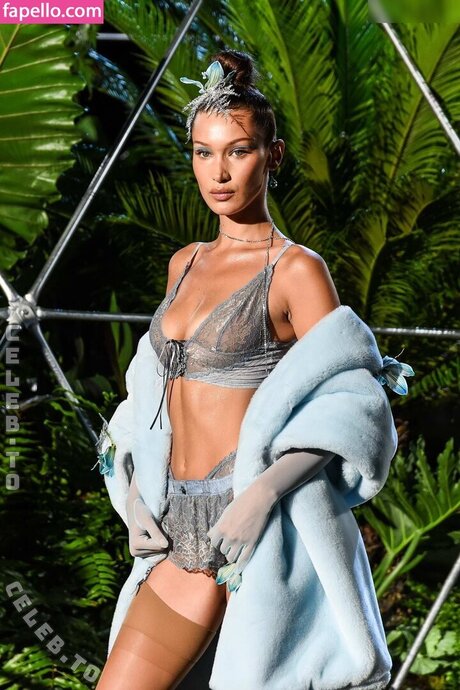 Bella Hadid buena actriz galería
