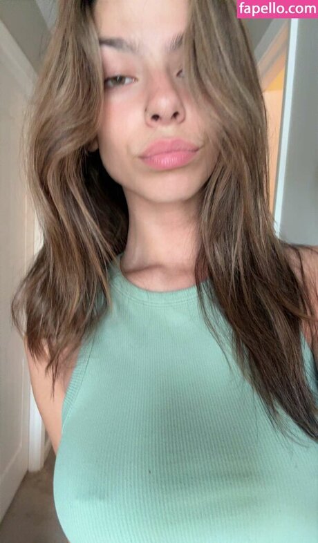 Julia Carrano desnudos estrella porno foto