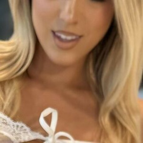 yourfavehousewife estrella porno de alta calidad archivo