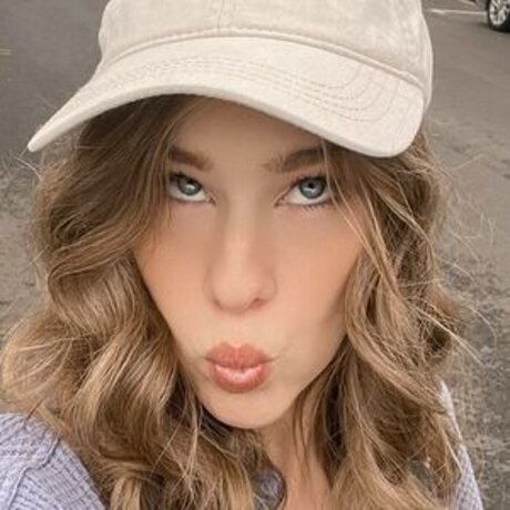 Alaurabidingcitizen estrella atractiva imágenes