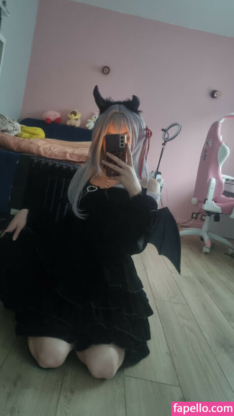 leikyu actriz de desnudos fotos