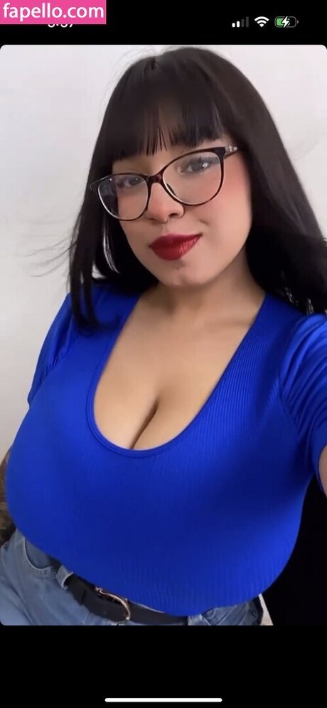 Vickyonts modelo erótico imágenes