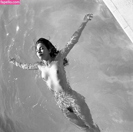 lindavargas estrella adulta fotos