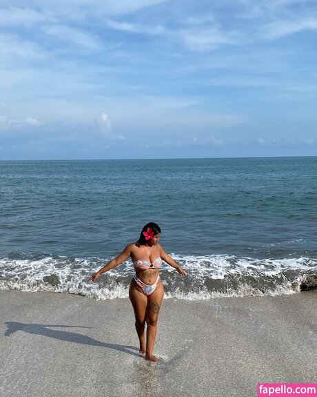 Melanie Noelia linda estrella archivo