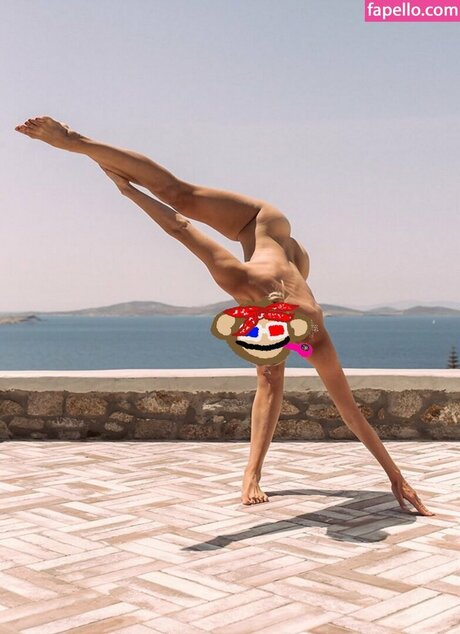 Liz Mejia estrella porno superior imagen