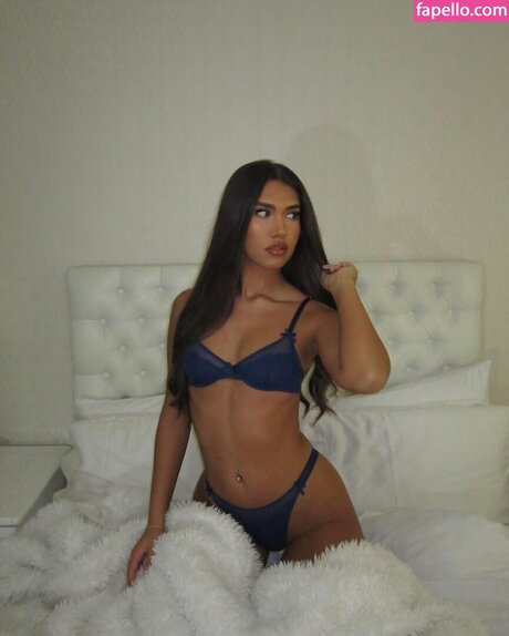 Aaliyah Fairbrother actriz sexual imagen