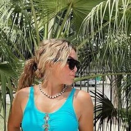 laurascottxoxo hermosa estrella porno foto