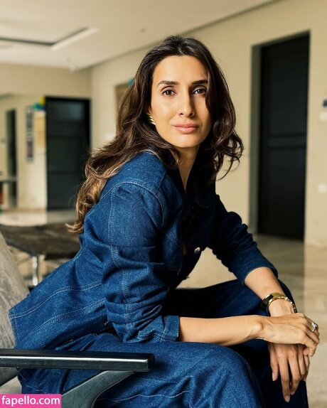 Pragya Kapoor estrella porno archivo