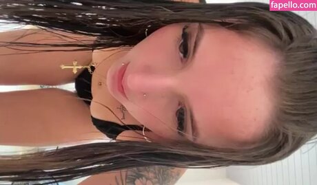 Raissa Yasz estrella porno de arte fotos