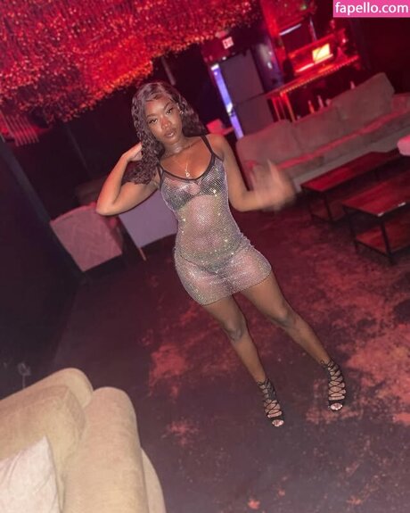 Chef Madam estrella desnuda imágenes