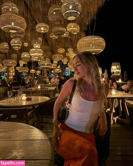 iirisauroraaa modelo de alta calidad recopilación