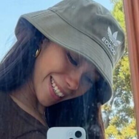 Emilia Ponce actriz porno imágenes