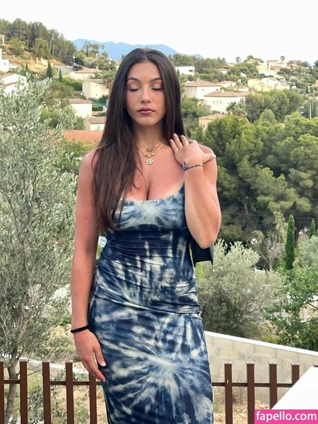 Nihad Sadat sexo estrella porno galería