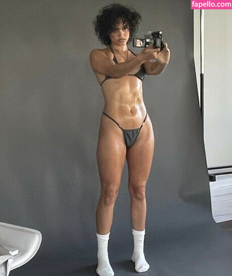 Maleigh Zan estrella porno de arte foto