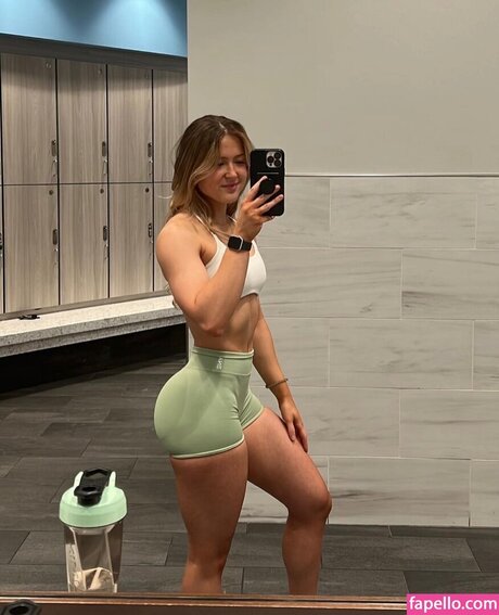 Emma Lanyi actriz fotos