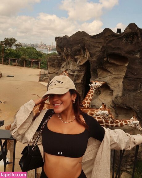 Meghna Kaur modelo xxx fotos