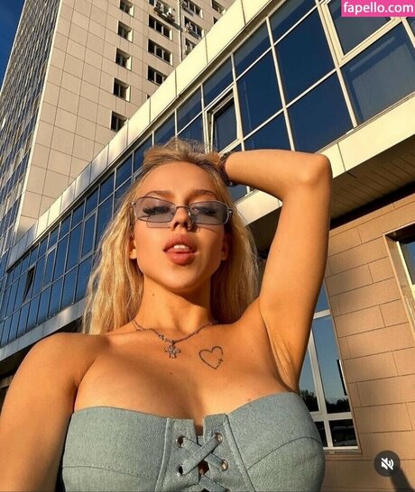 Dasha Grivina estrella hd foto