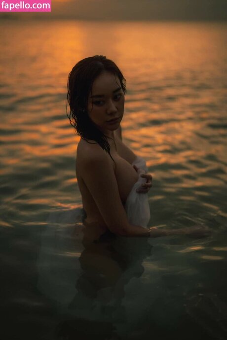 meguspusita hermosa actriz galería