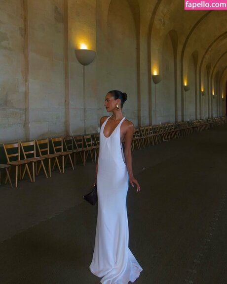 Alexandra Saint Mleux actriz caliente recopilación