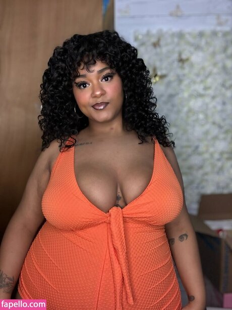 Millybunnie actriz erótica fotos