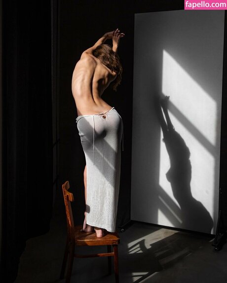 Anastasiia Mitina actriz porno galerías