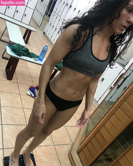 Amanda Serrano hermosa estrella porno fotos