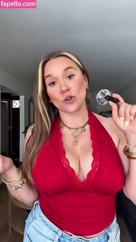 Justinaccessible estrella porno atractiva fotos