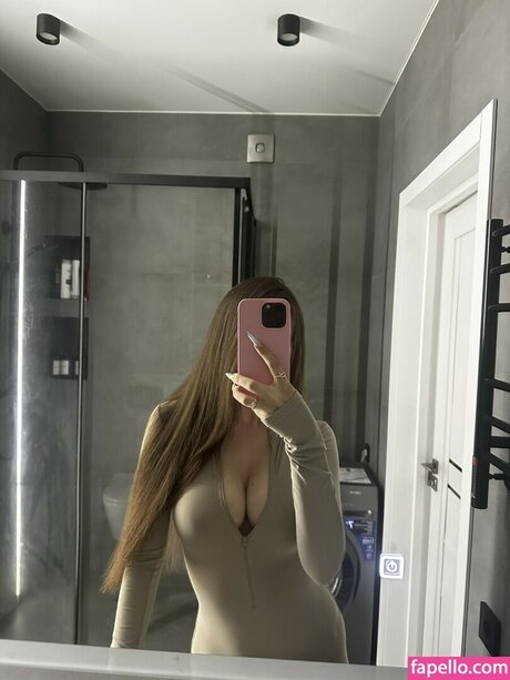 Meow lalli estrella porno perfecta galerías