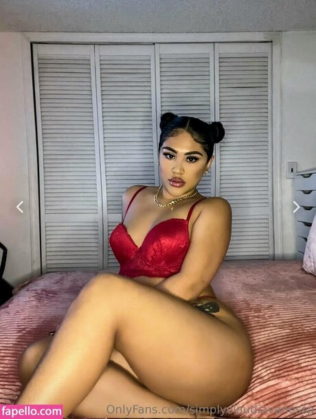 Claudia Vanessa hermosa estrella imagen