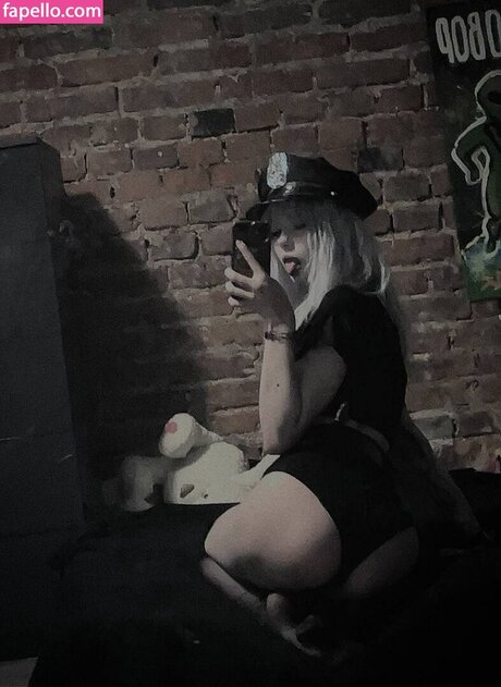 Paradoxy arte modelo foto