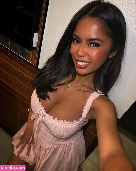 Sun ever modelo adulto fotos