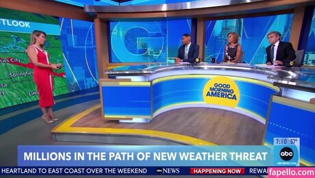 fans trans de patas grandes caliente desnudo galería