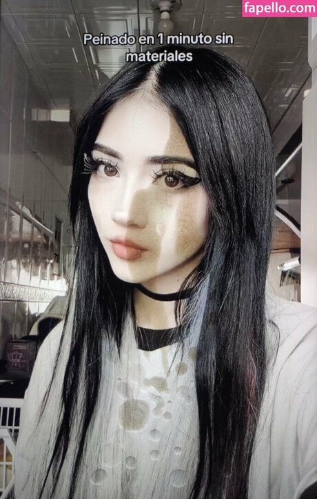 darckmarie modelo desnudo galerías