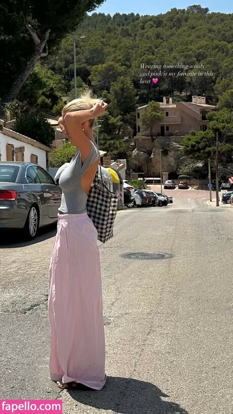 Sofie Houman desnudos de estrellas porno foto