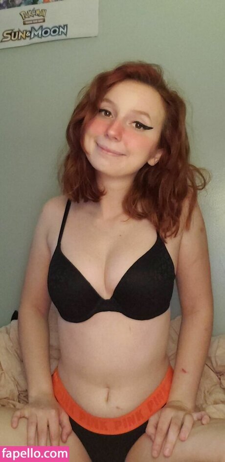 Jessicahenlo desnudos de estrellas porno foto