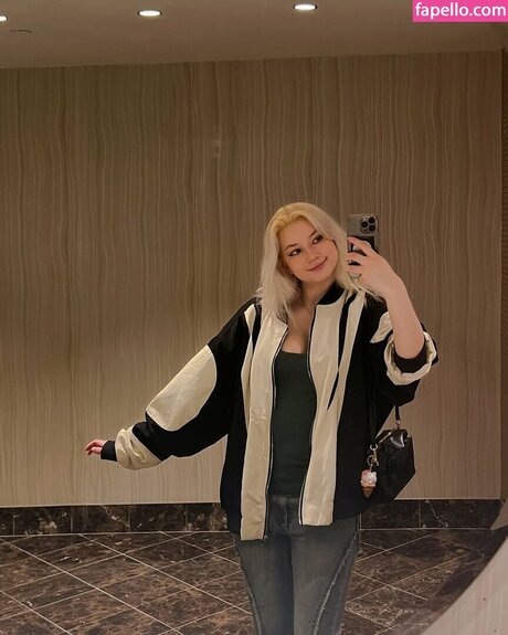 onlyfans de adolescentes delgadas caliente hermosa galería