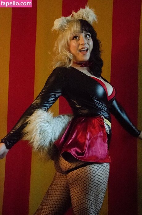 CubeCosplay estrella de alta calidad imagen