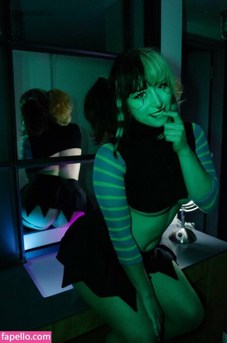 CubeCosplay actriz de alta definición fotos