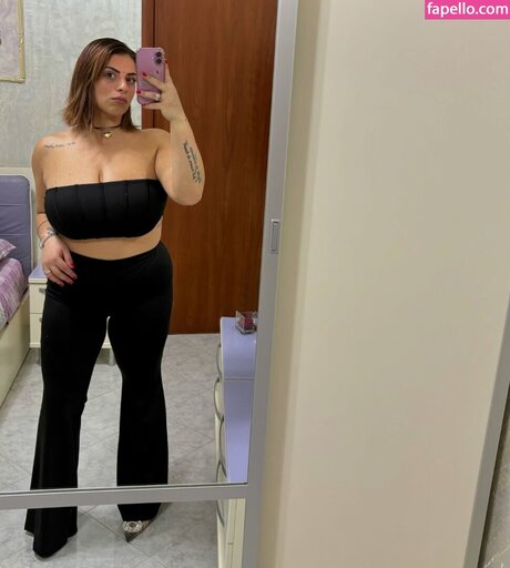 Martina Rolando estrella pornografica galería