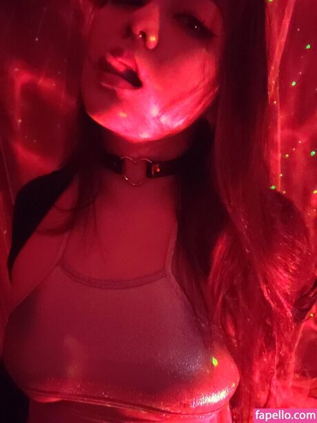 Eight Bit estrella porno foto