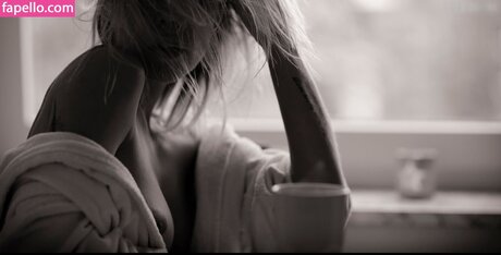 Miri Be actriz de alta calidad galería