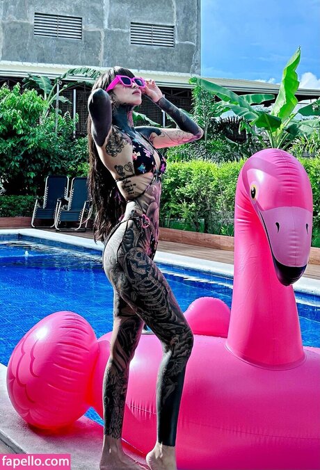 Angelie Pench estrella porno caliente archivo