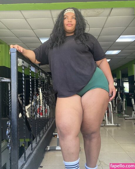 Airam Natt estrella perfecta imágenes